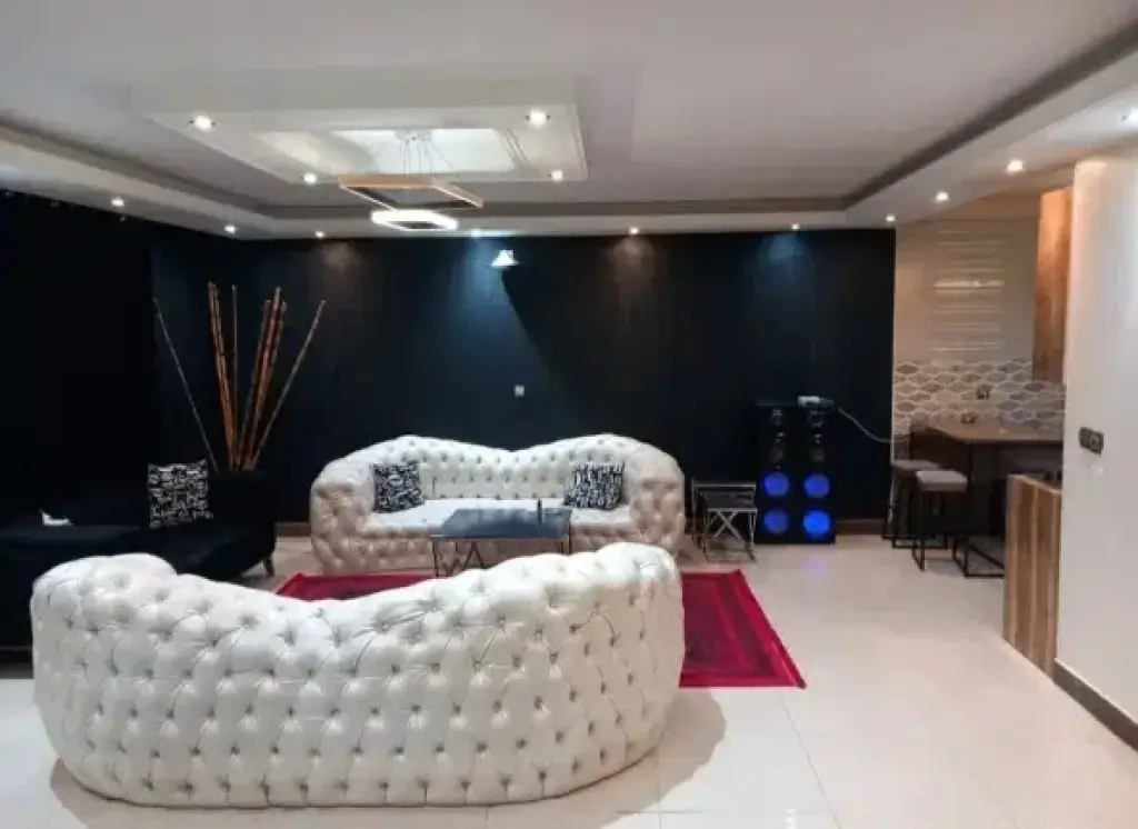 اجاره خانه و ویلا 650 متری در حصارک - تصویر 8