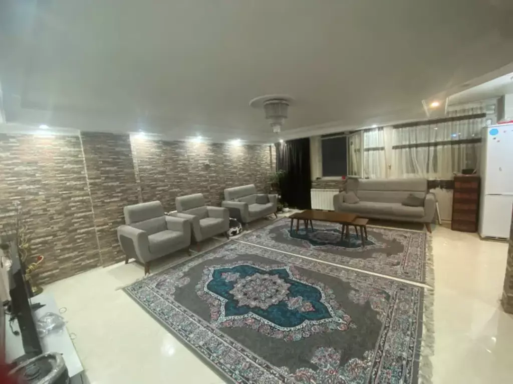نارمک 75متری
