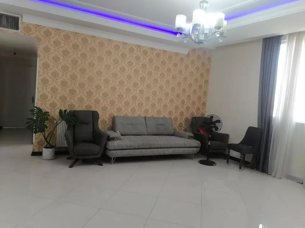 رهن خانه بامتراژ137