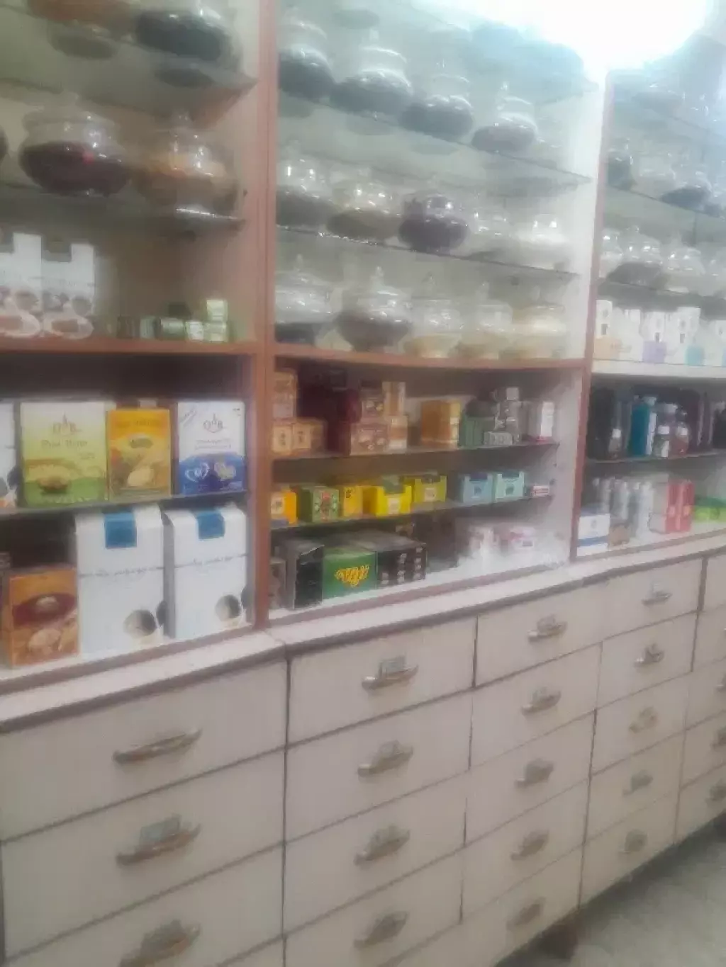 اجاره مغازه عطاری
