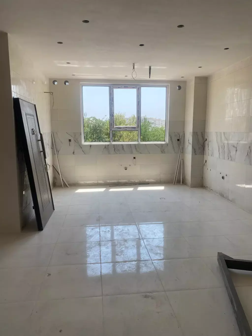100متری تکواحدی