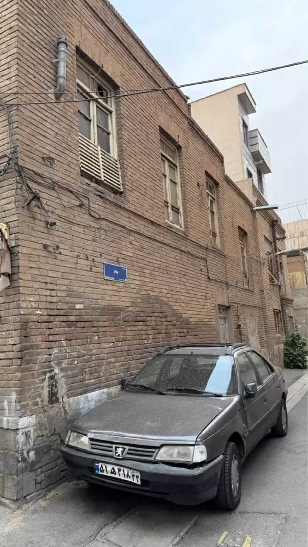 مولوی بانک کارگشایی 140 متر بر 8 موقعیت عالی