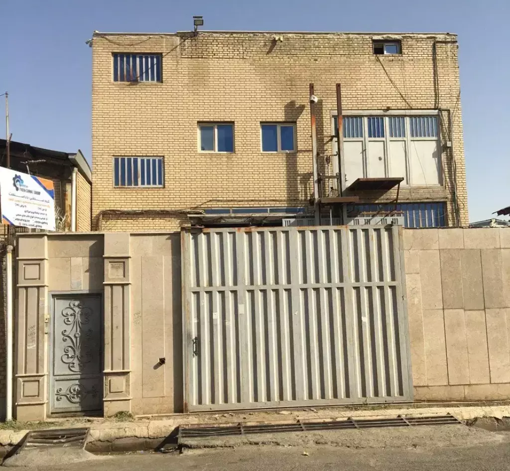اجاره اداری و تجاری 170 متری در هفده شهریور