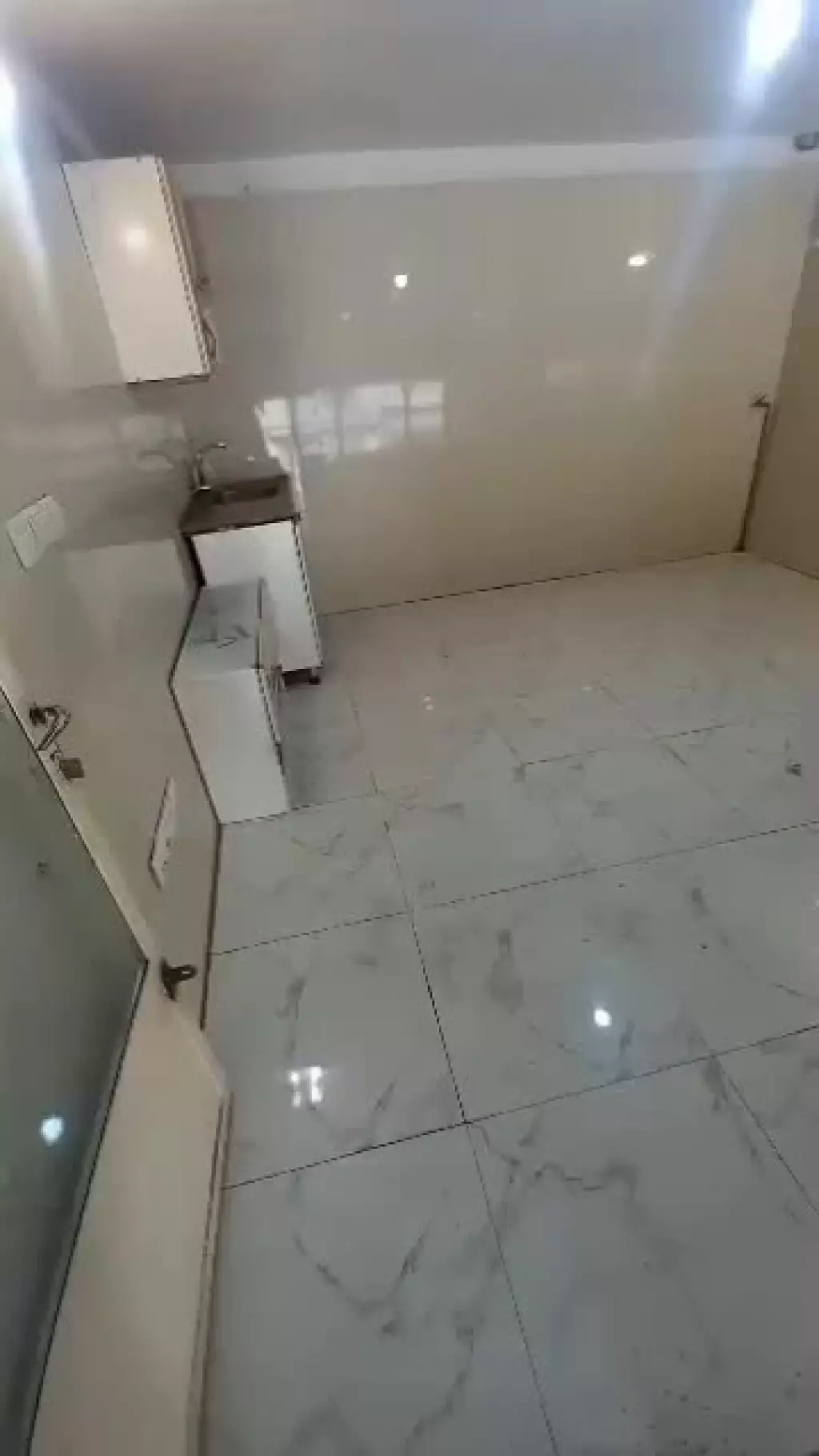 اجاره اداری و تجاری 16 متری در شادآباد