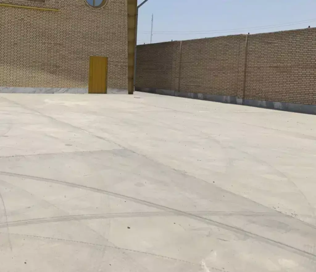 اجاره اداری و تجاری 100 متری در بازار گل خاوران