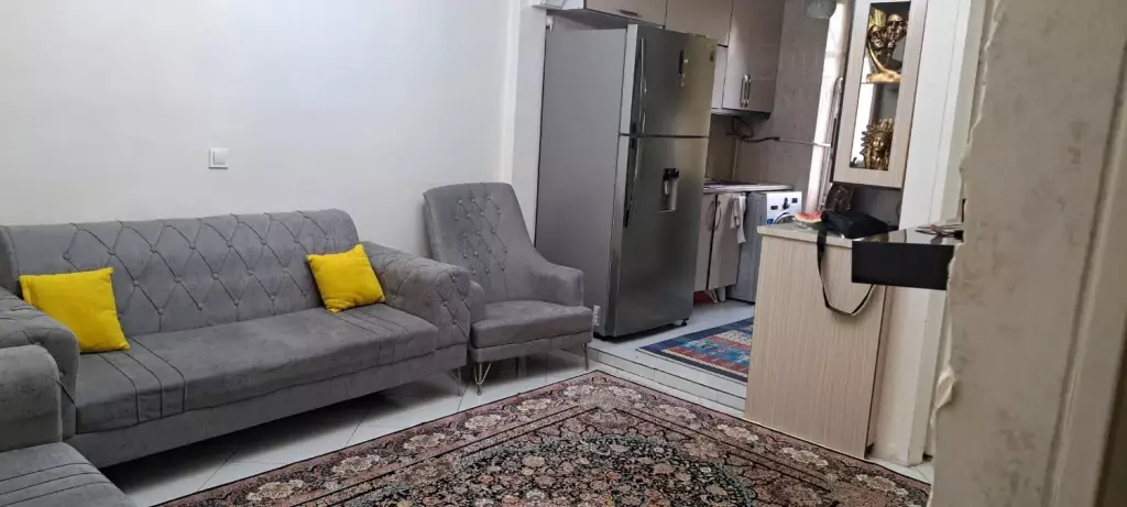 فروش آپارتمان 45 متری در تولید دارو