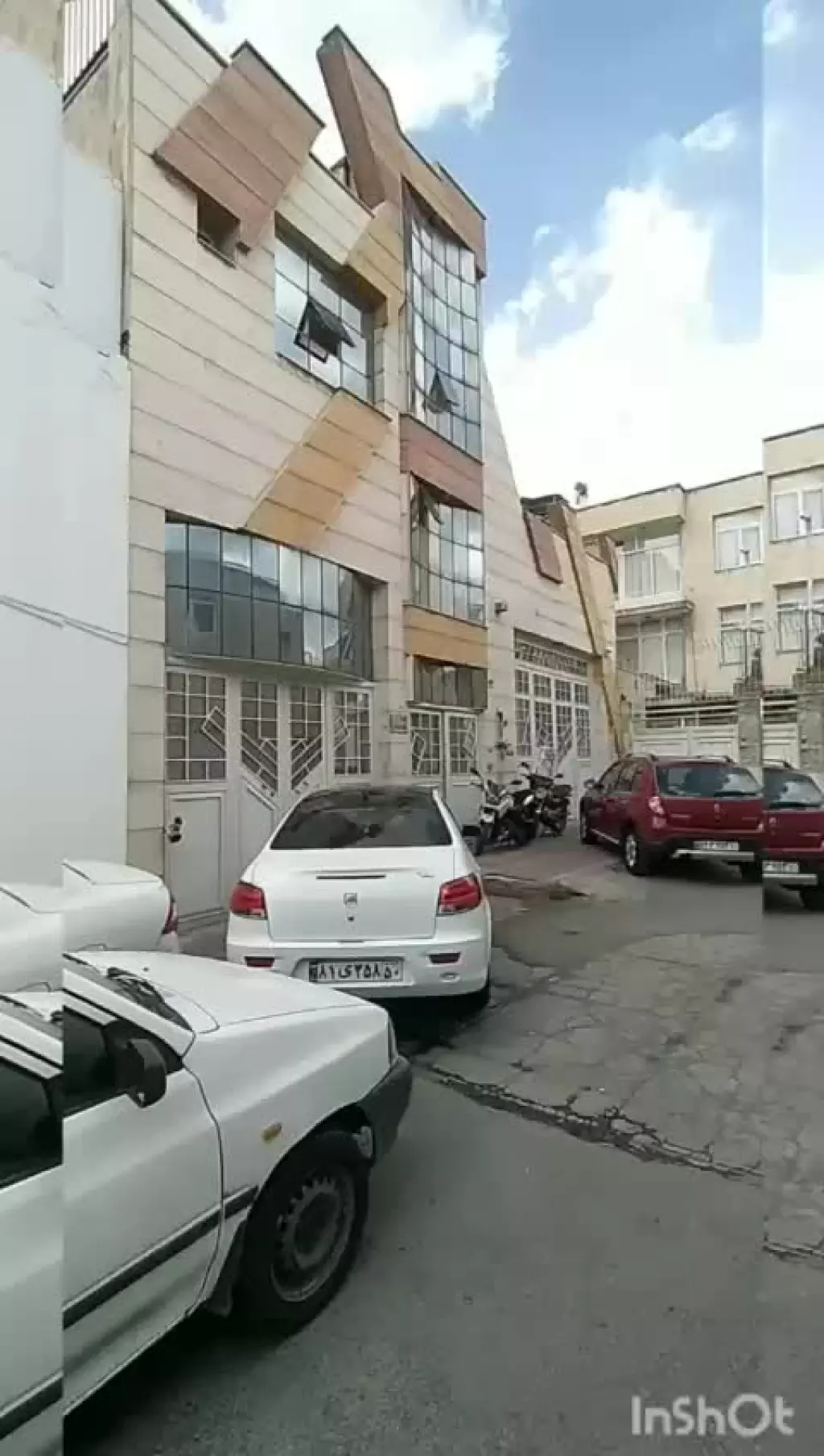 فروش اداری و تجاری 818 متری در نارمک جنوبی